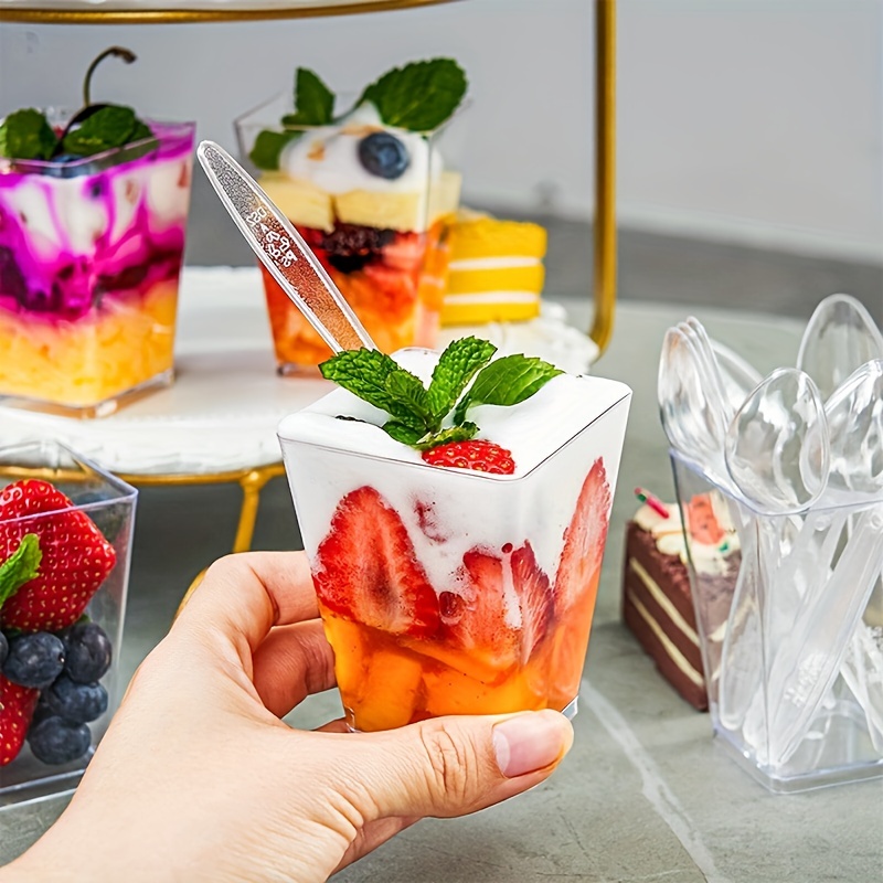 U/D Dessert Cups, Mini Plastic Dessert Cups, Disposable Clear Triangle  Mousse Cup for Chocolate Desserts Appetizers,White,B