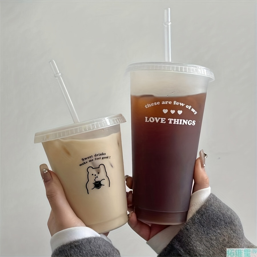 

1pc Summer Coffee Cup With Plastic Straw Large Capacity Handy Cup Cartoon Bear Figure And Love Figure Pattern Tumbler