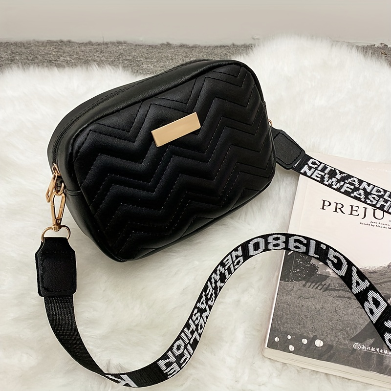 Wave Quilted Square Shoulder Bag Crossbody Bag 6