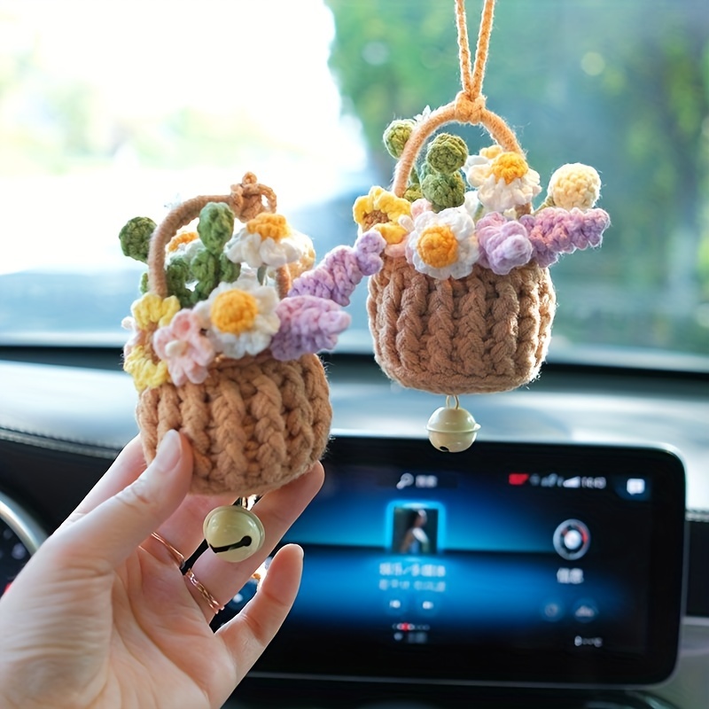 Brighten Up Your Car with These Hand-Woven Flower Baskets - DIY Sunflowers & Small Daisies!