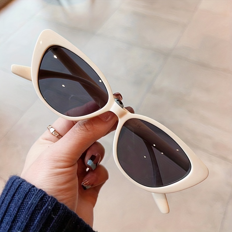 Small Frame Cat Eye Sunglasses Vintage Lightweight Sunshade Eyeglasses