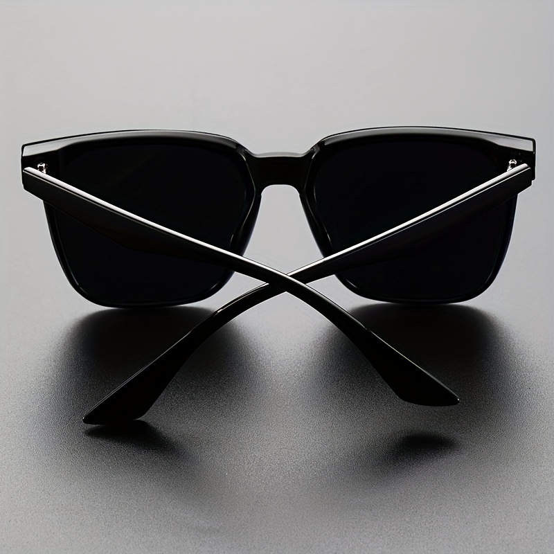  grinderPUNCH XL - Gafas de sol de montura ancha para hombre,  color negro con lentes espejadas, se adaptan a tamaños de cabeza grandes,  Azul espejo : Ropa, Zapatos y Joyería