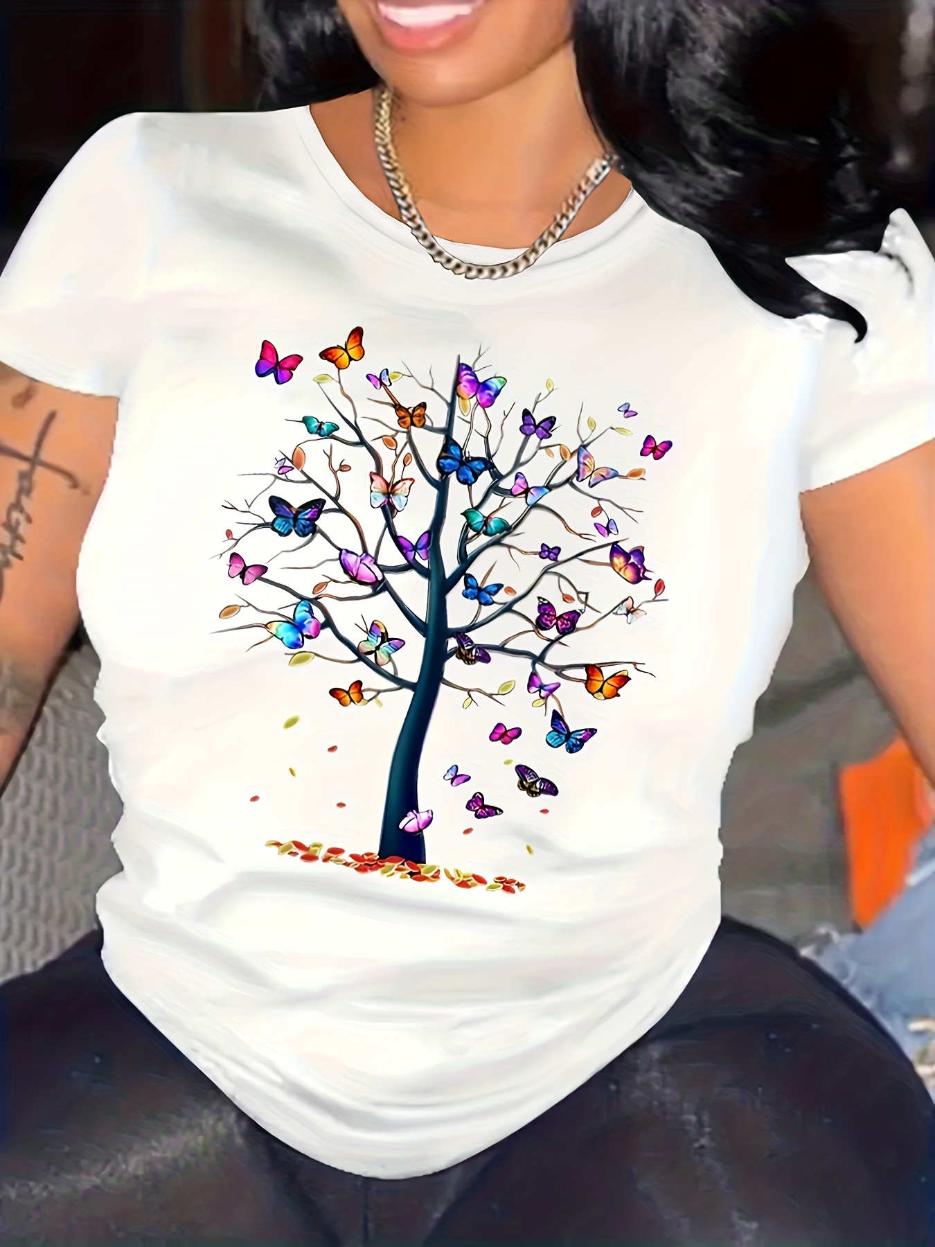 Butterfly Tree Print Crew Neck T-Shirt, Casual Short Sleeve T-Shirt For Spring & Summer, Women's Clothing