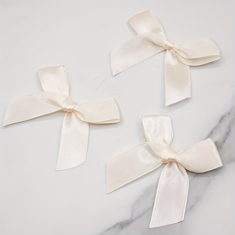 Ribbon tie deals gift box