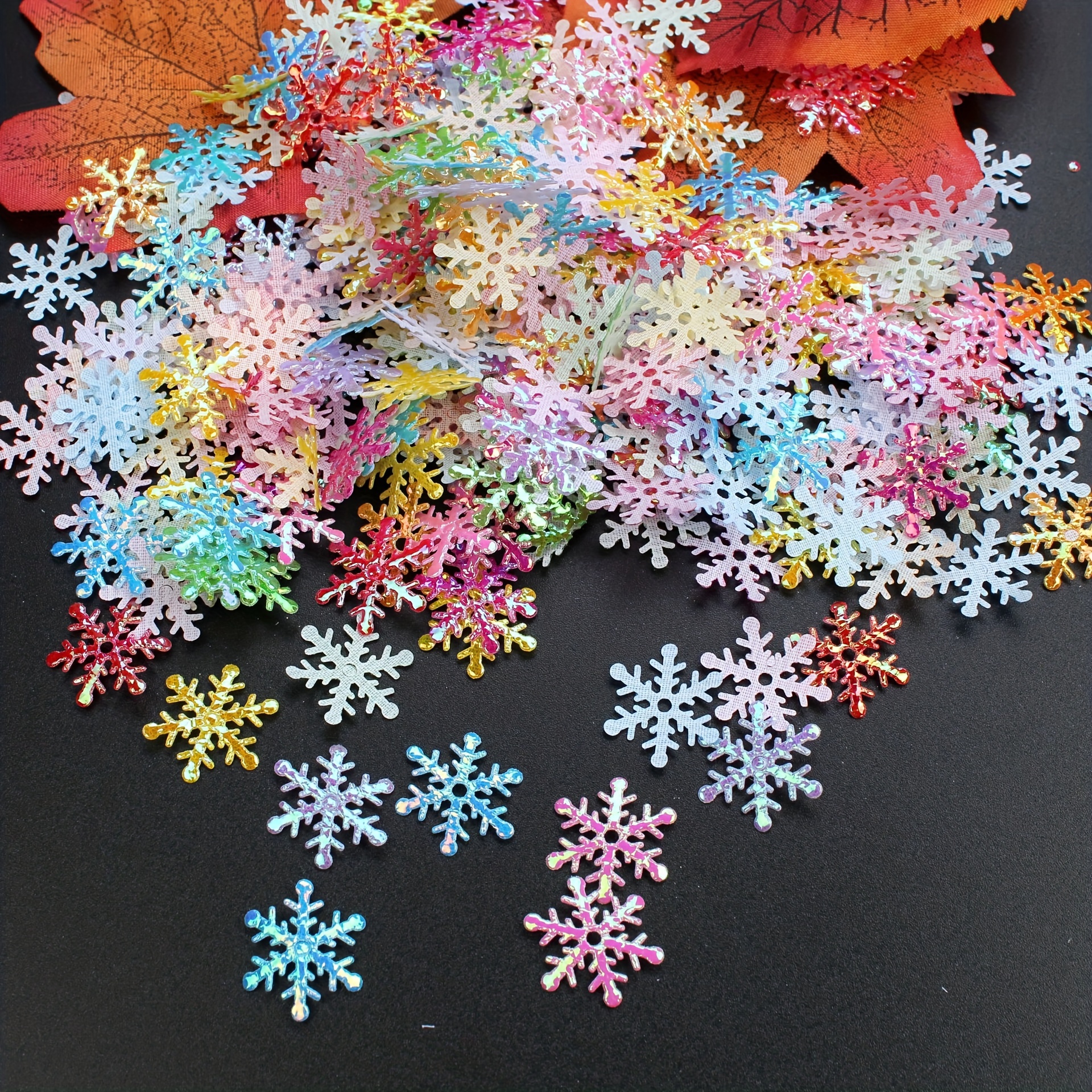  200Pcs Snowflakes Confetti Decorations for Winter