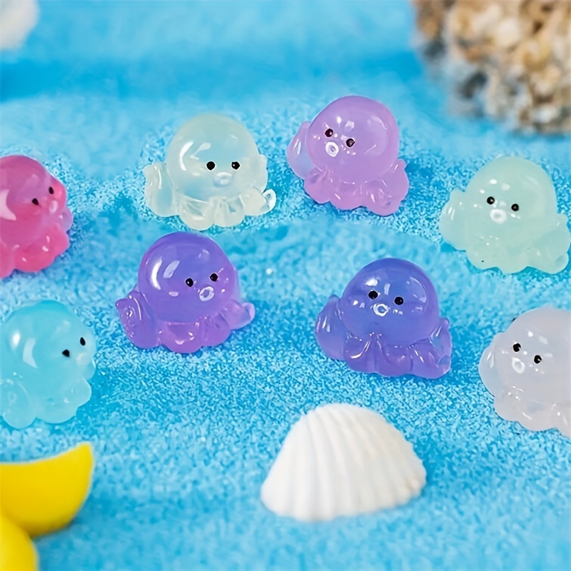 libfrnt 120 Pcs Luminous Mini Resin Octopus Figurines Tiny Octopus Glow in  The Dark Cute Octopus Miniature Ornament Charms for Aquarium Dollhouse