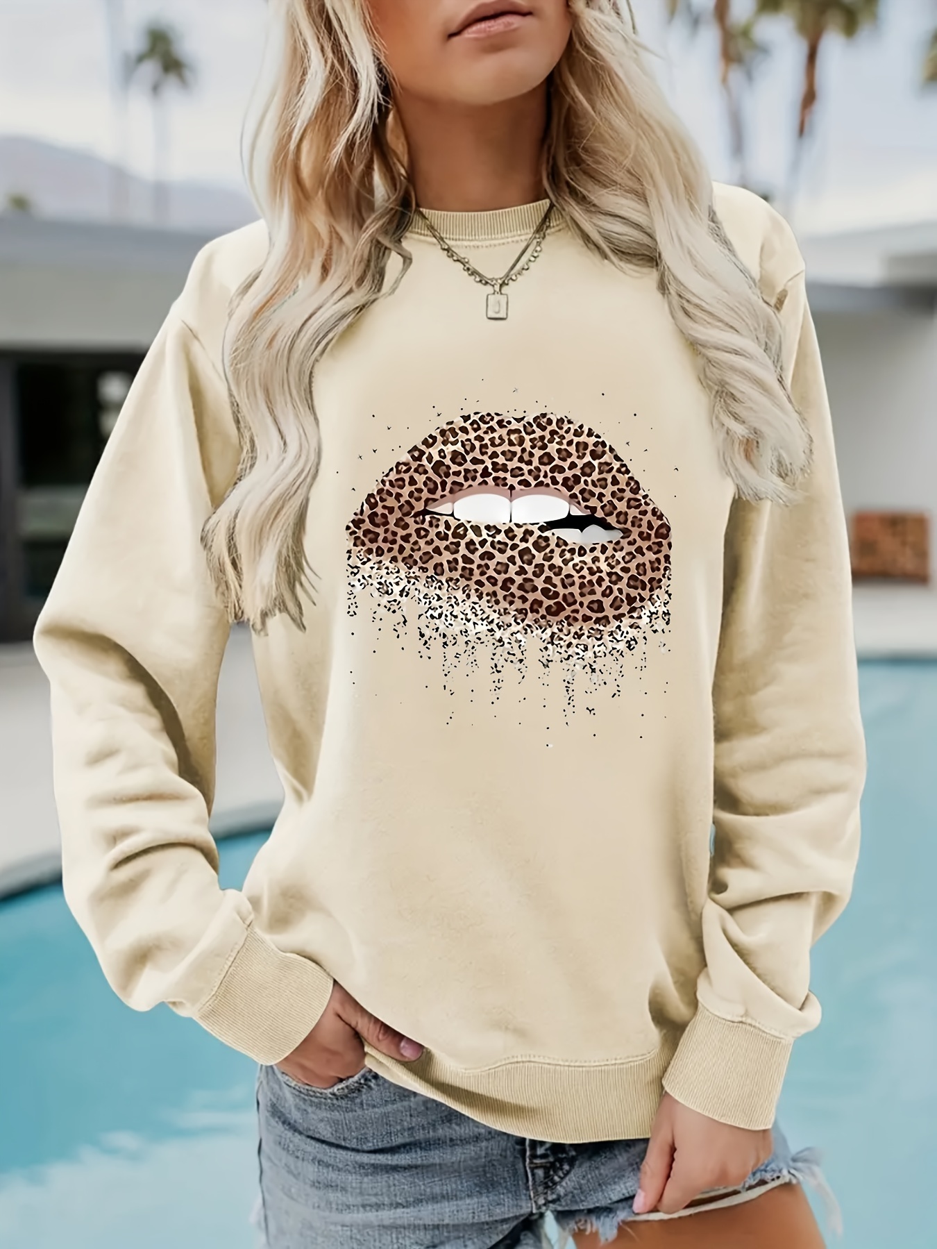 Leopard print best sale lips sweatshirt