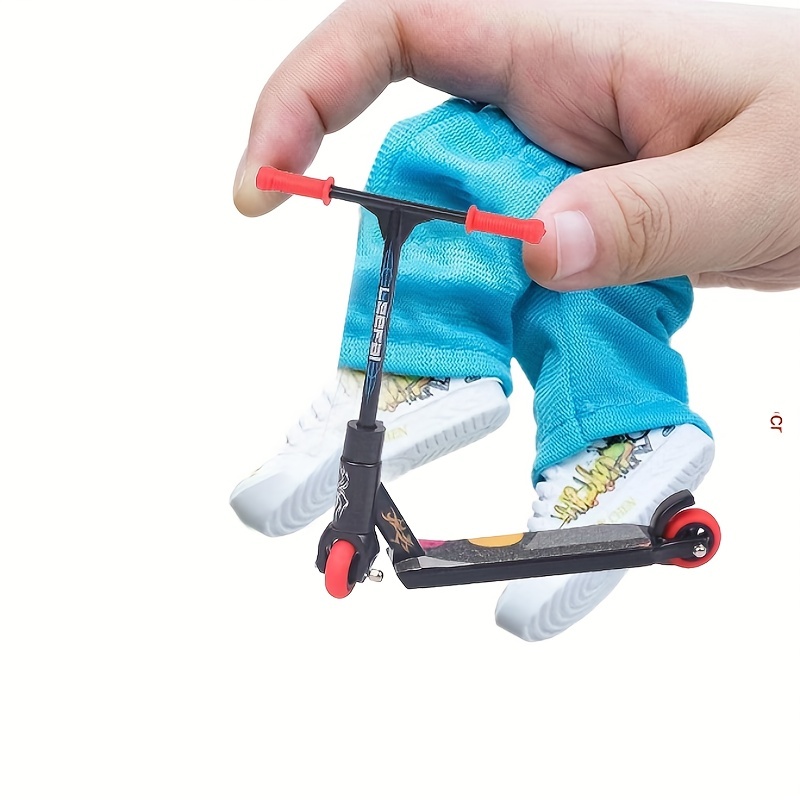 Mini Fingerboard Toy Finger Skateboards Set with Finger Mini Shirt and Pant  for Tech Deck Kids Gifts 