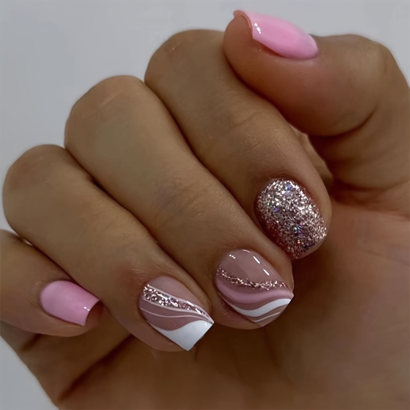 unique short nails