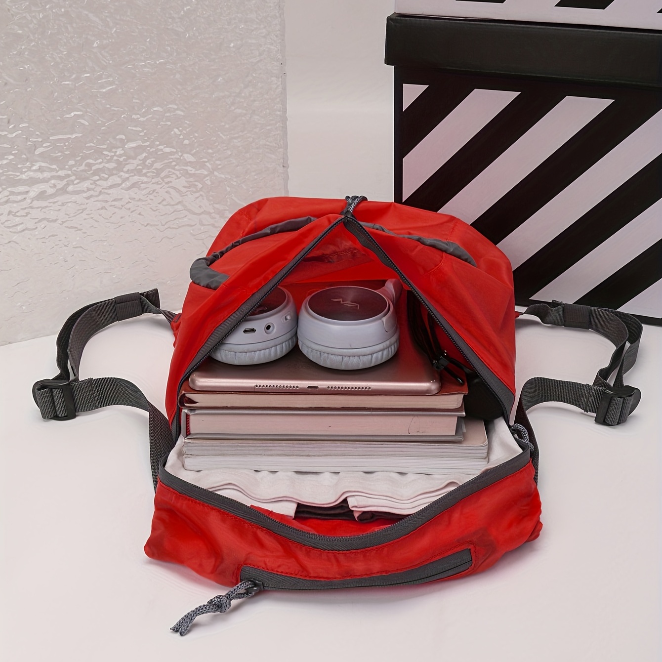 Mochila pequeña de Trekking para mujer, bolsa de gimnasio