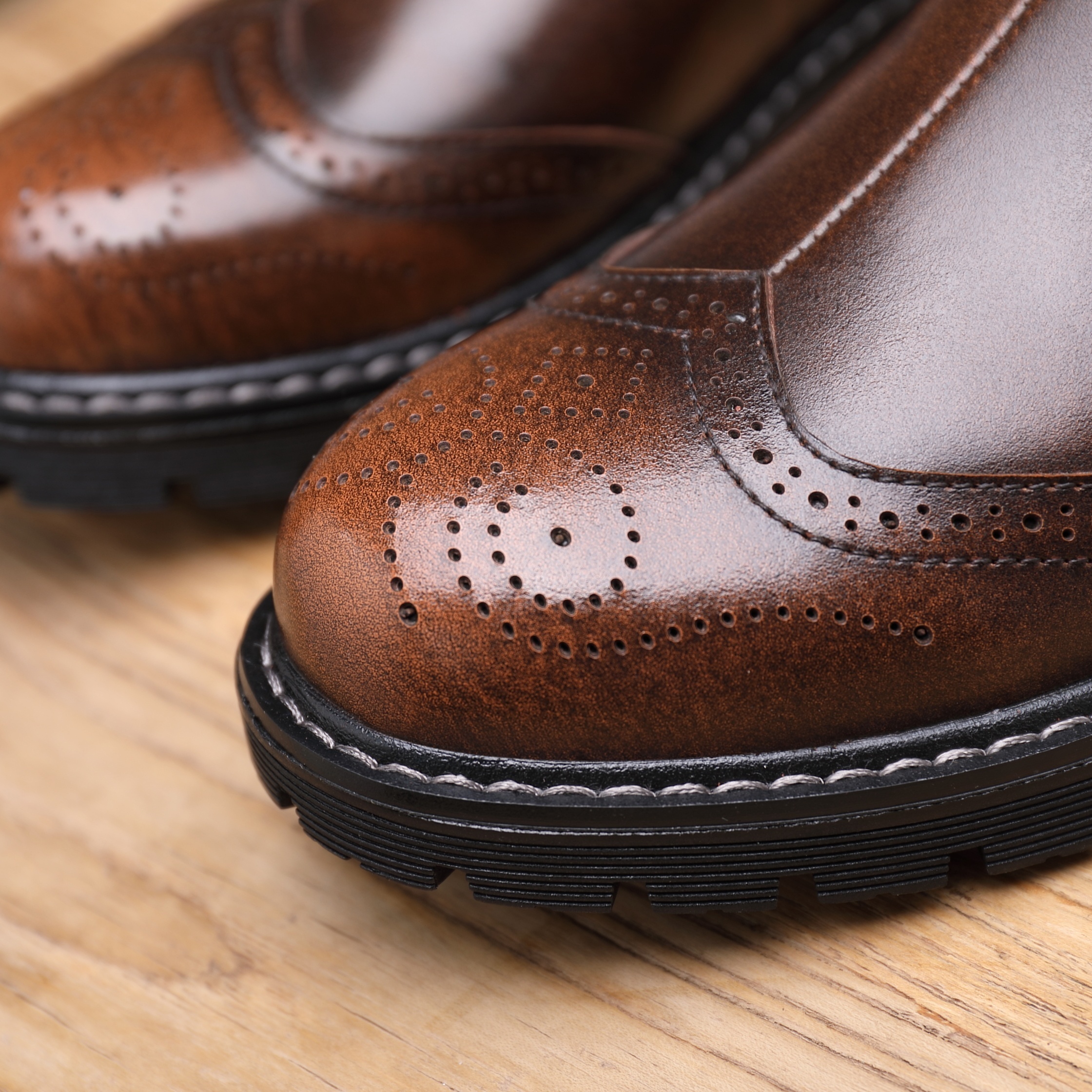 Men's Vintage Real Leather Brogues