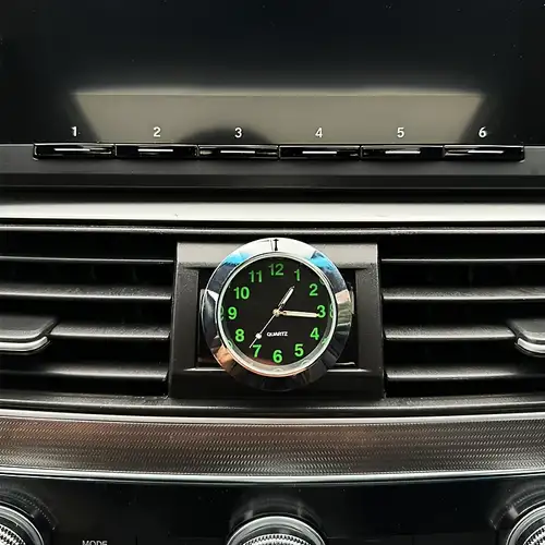 Auto-Innen-Armaturenbrett-Ornament-Uhr, Leuchtende Elektronische Quarzuhr  Aus Kohlefaser, Auto-Dekor-Zubehör - Temu Austria