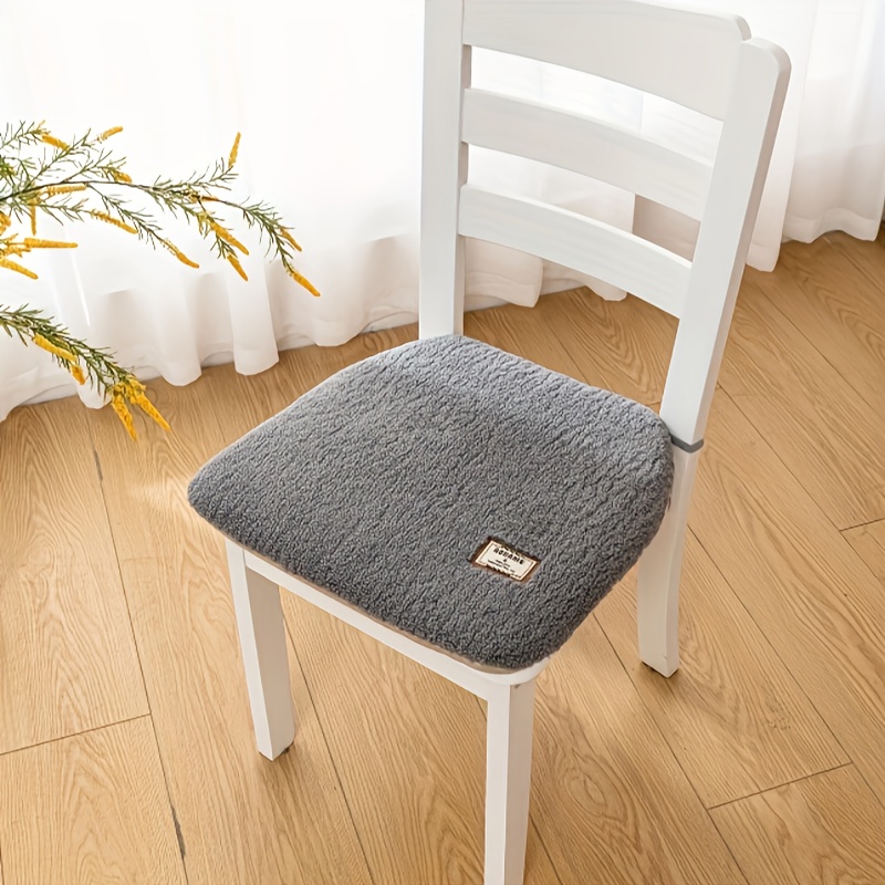 Chair shaped online cushion