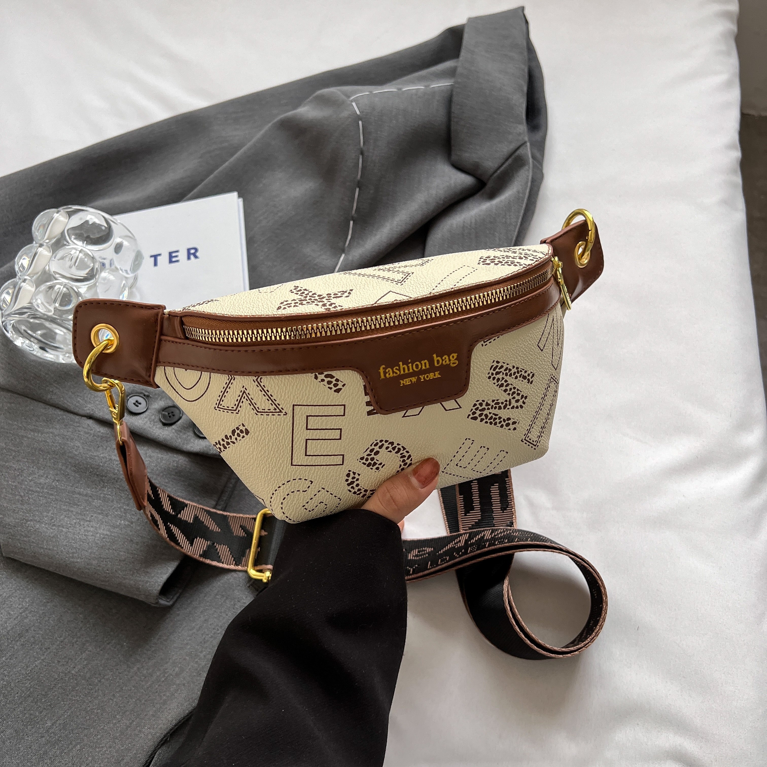 Louis Vuitton, Bags, Vintage Louis Vuitton Fanny Pack