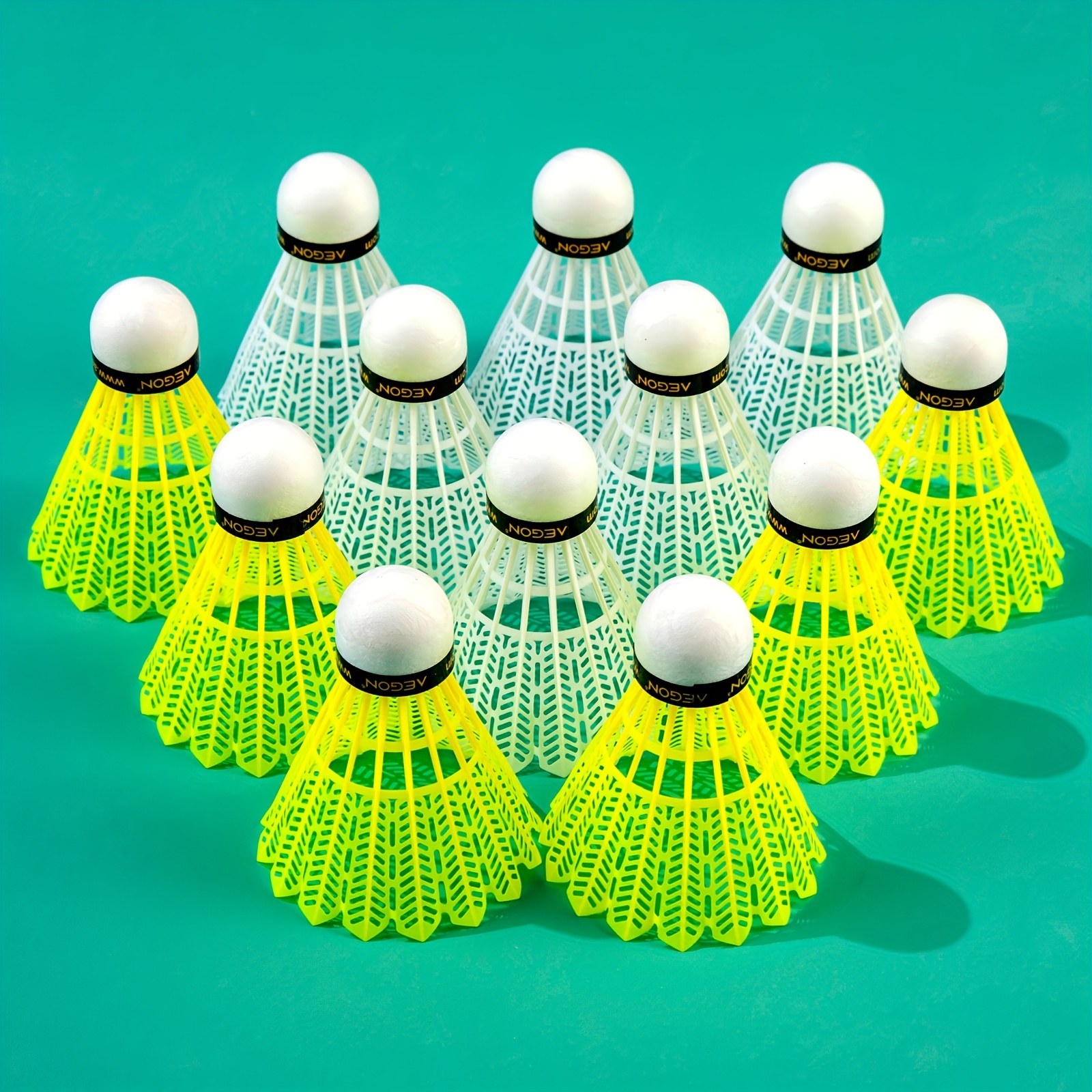 12Pcs Volants en Nylon Boules de Badminton à Grande Vitesse avec une Grande  Stabilité et Durabilité Birdies de Badminton pour l'Entraînement en Plein  Air Intérieur 
