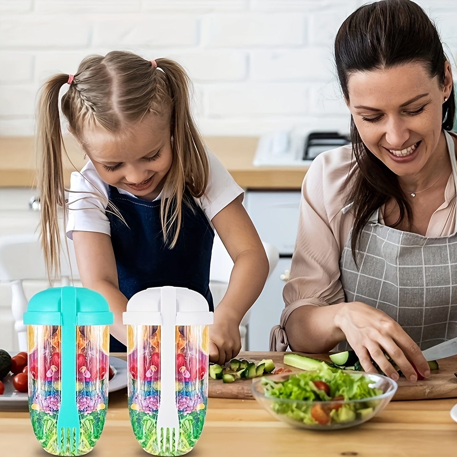 Fresh Salad to Go Container Set, Keep Fit Salad Meal Shaker Cup with Fork  and Salad Dressing Holder, Healthy Salad Container, Vegetable Breakfast to  Take Away Fruit and for Lunch, salad dressing