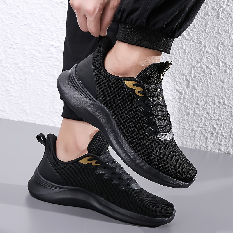 Men's Breathable Running Shoes Lightweight Shock Absorbing