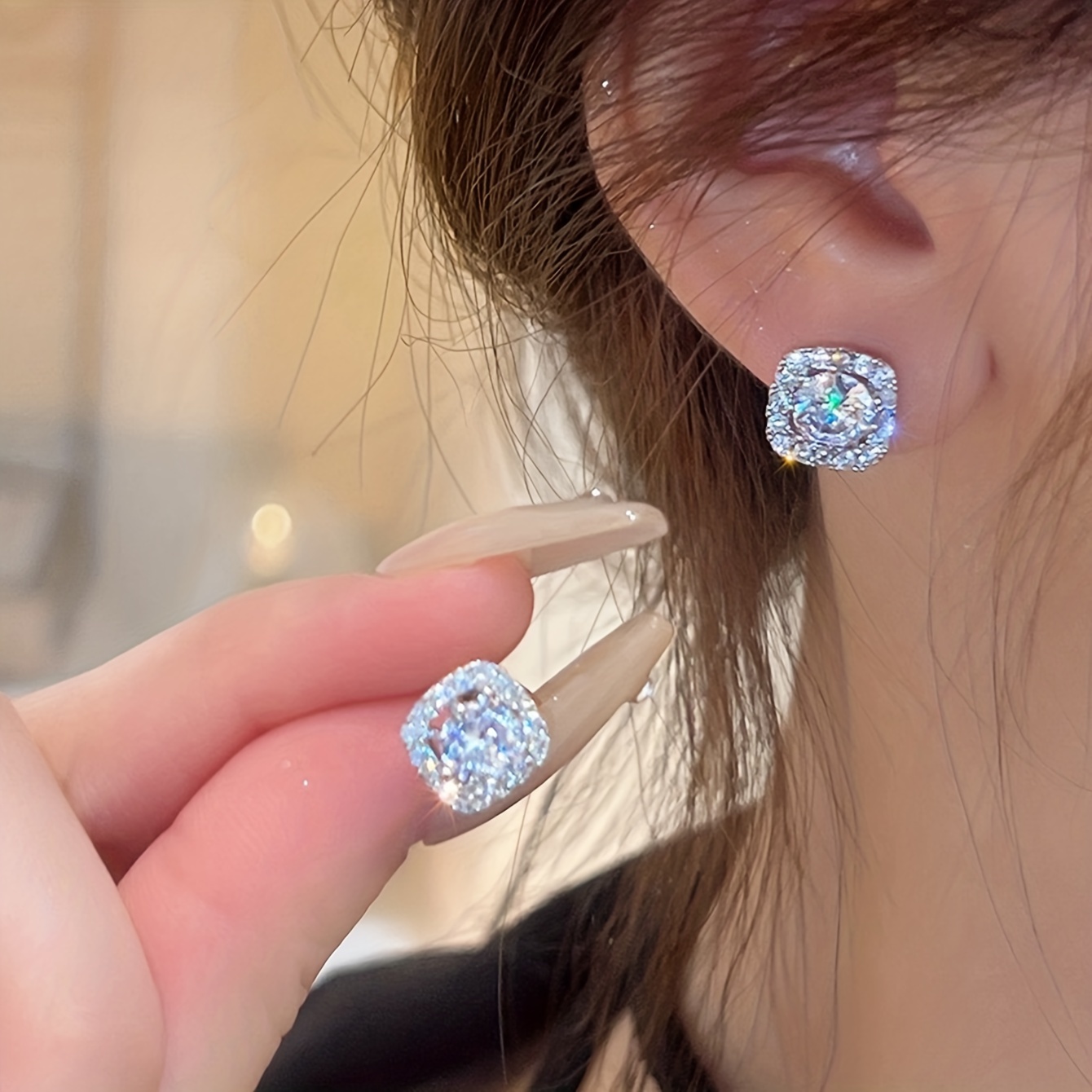 Image of 1 Pair Of Minimalist Temperament Light Luxury High-end Niche Copper Inlaid Zirconia Women' Earrings