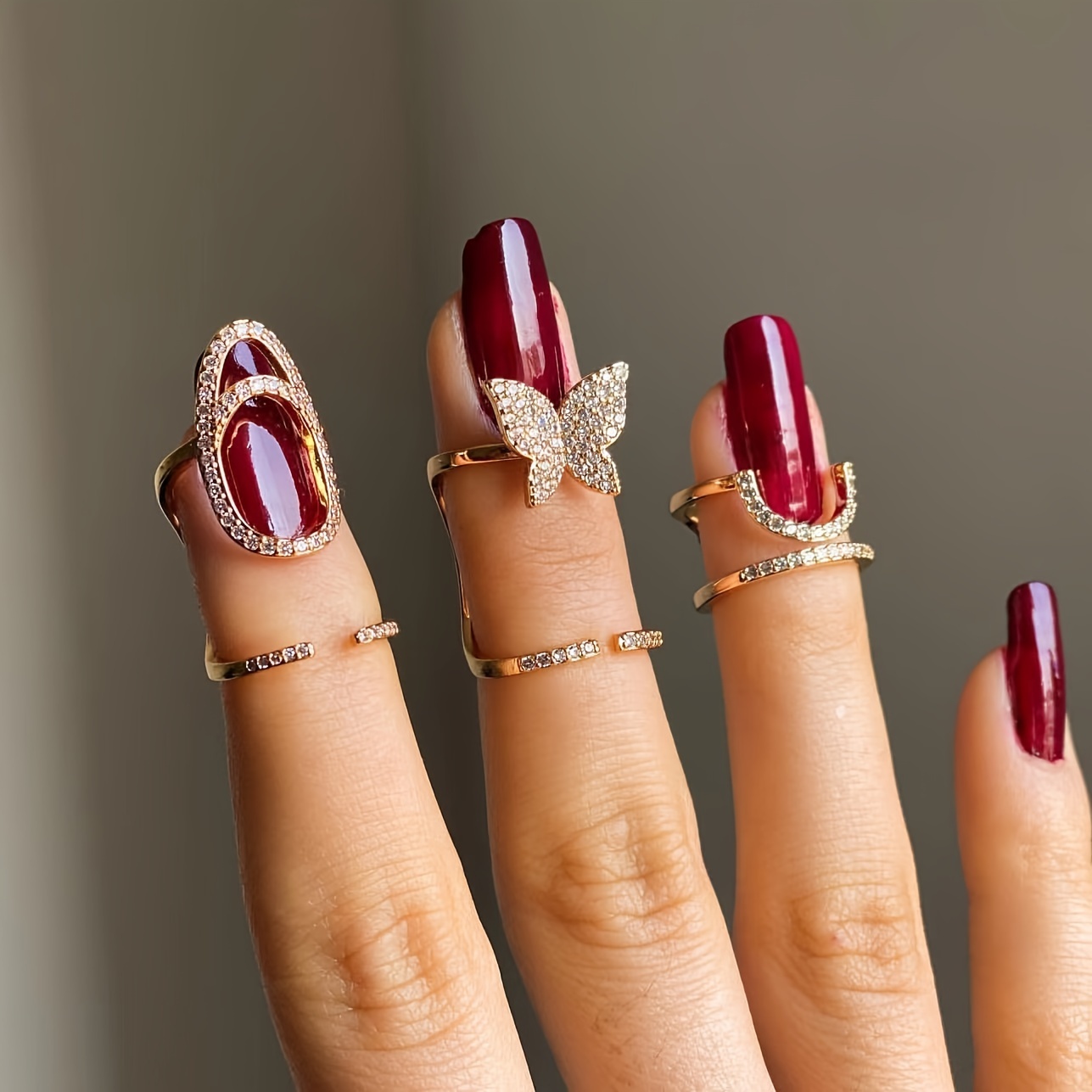 4 Pcs Wudu Nail Rings Set for Women Gold Rhinestone Nail Rings Adjustable  Women Finger Tip Nail Rings Dainty Nails Decoration Nail Rings Jewelry Gift  : : Beauty & Personal Care