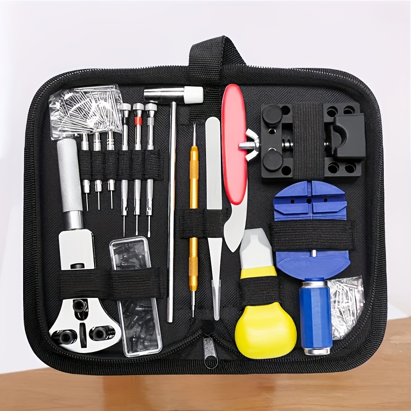 Watchmaker tool outlet set