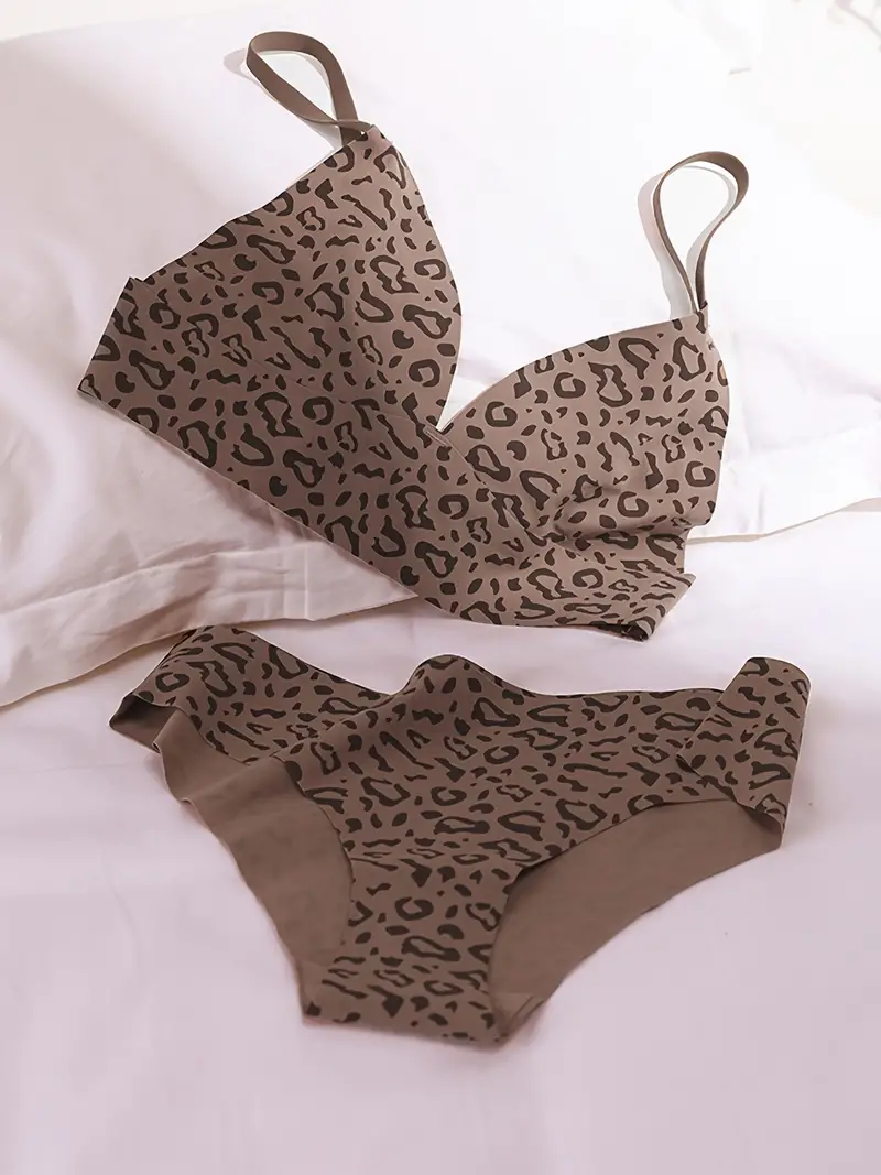 Sexy Leopard Bras Set For Women Seamless Push Up Bras And Hollow