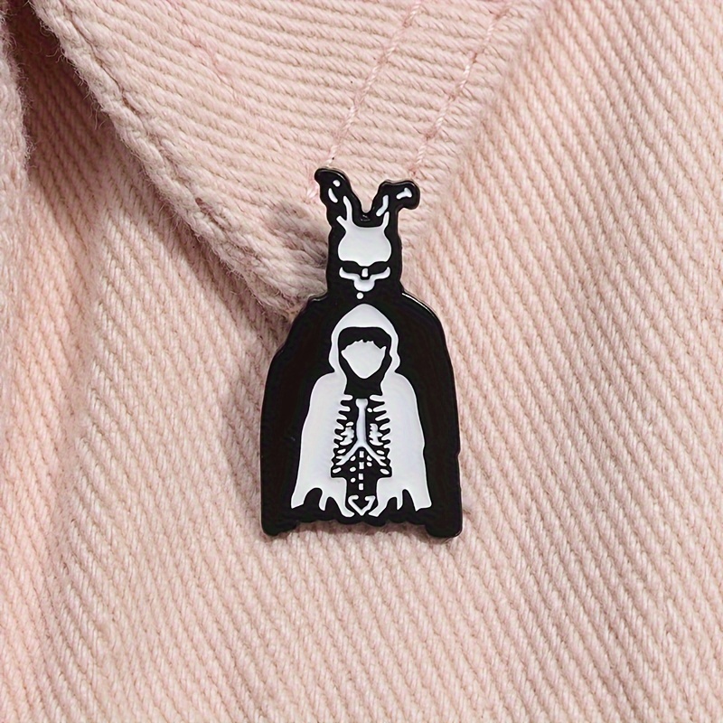 

1pc White & Black Color Horror Devil Zinc Alloy Badge Brooch Cartoon Anime Pin Brooch Jewelry Decoration