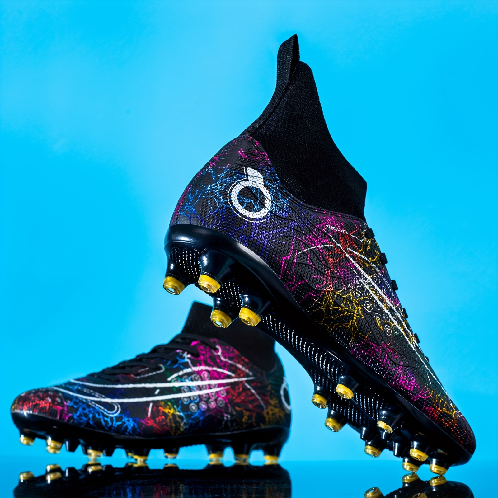 Chaussures de Football Compétition Mixte Enfant Homme High Top Spike  Crampons Chaussures de Foot pour Chaussures de Football Garçon, Violet 68,  33 EU : : Mode