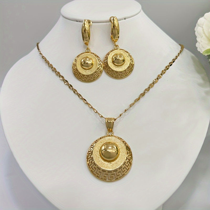 

1 Pair Of Earrings + 1 Necklace Classic Jewelry Set 24k Plated Retro Plate Design Match Daily Outfits Party Accessories