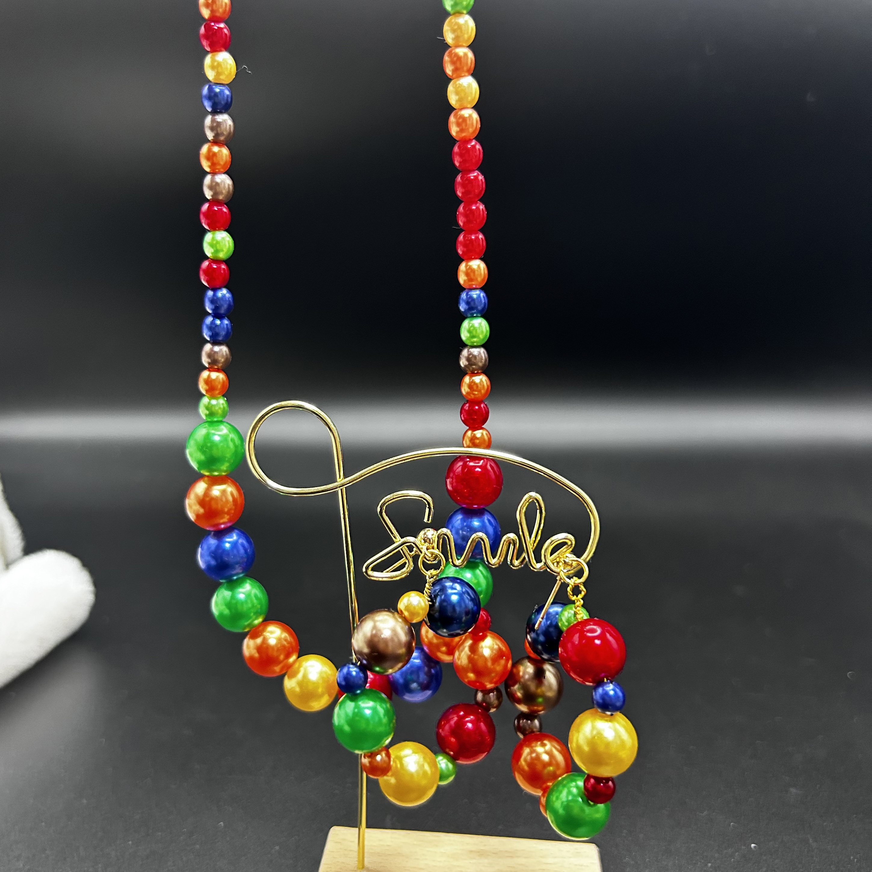 Temu 1 Pair of Earrings + 1 Necklace Coquette Style Jewelry, Jewels Set Made of Colorful Beads Match Daily Outfits Party Accessories, Color Is Uncertain