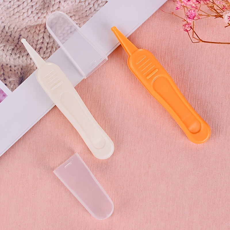 Baby Booger Remover, Cute Ear Wax & Nose Cleaner For Infants, Silicone  Nasal Picker Tweezers - Temu United Arab Emirates