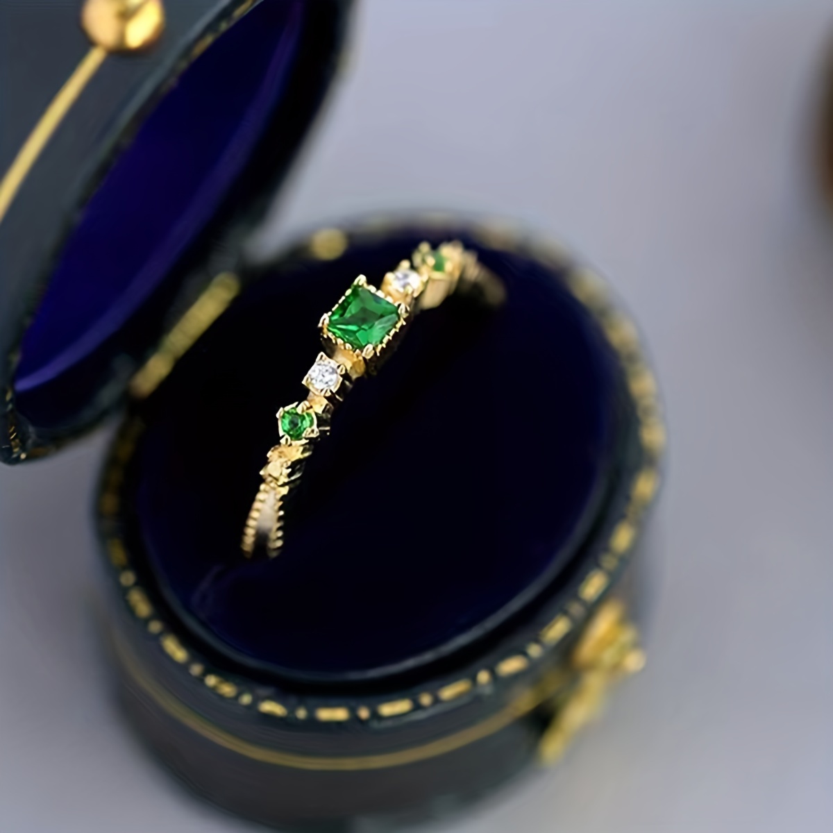 Vintage Zirconia Inlaid Ring - Dainty Birthday Gift