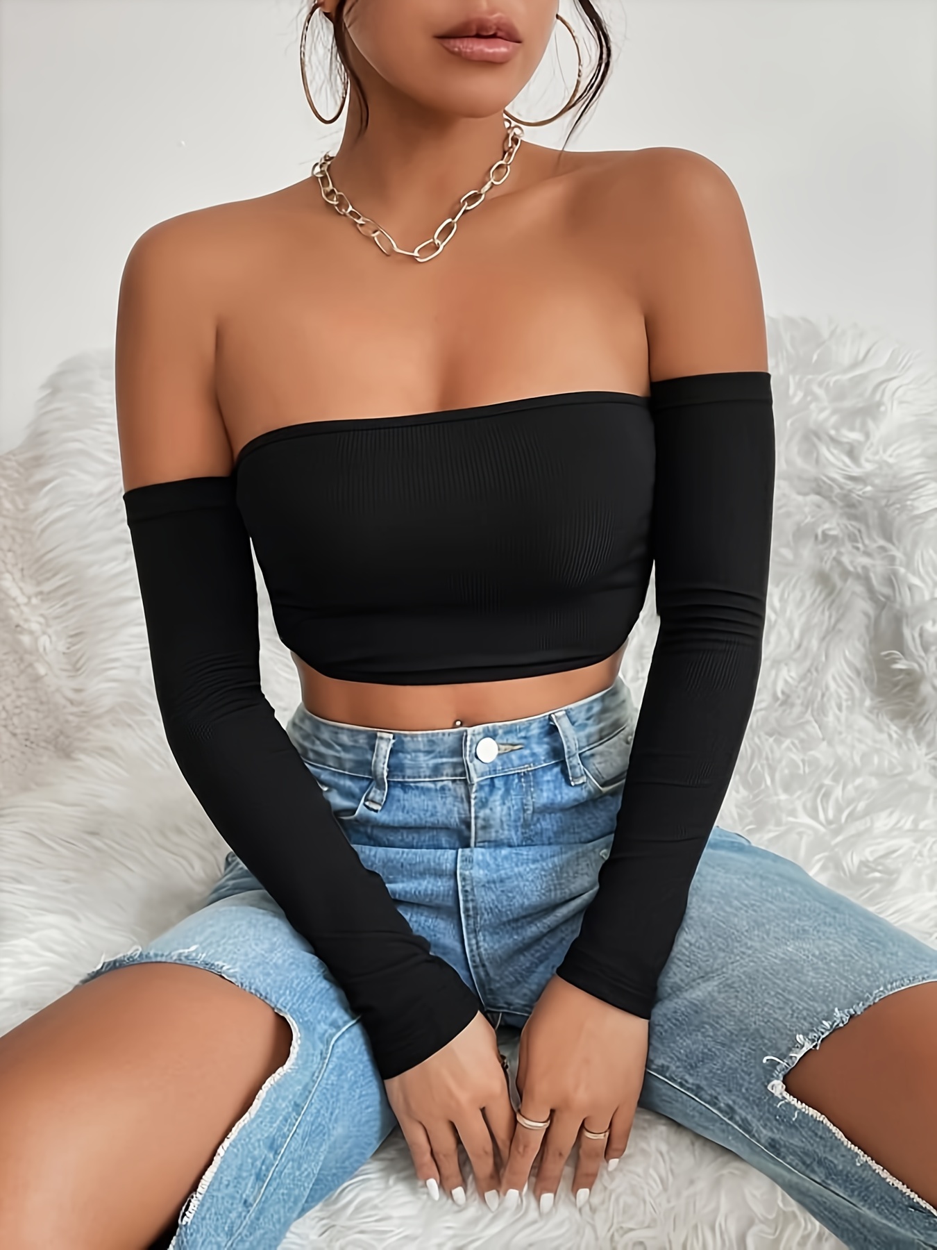 Womens Trendy 2023 Spring Tops Sexy Off-Shoulder Crop Tops Pretty Print  Short Sleeve Tee Stretch Pleated Cute Tops : : Clothing, Shoes 