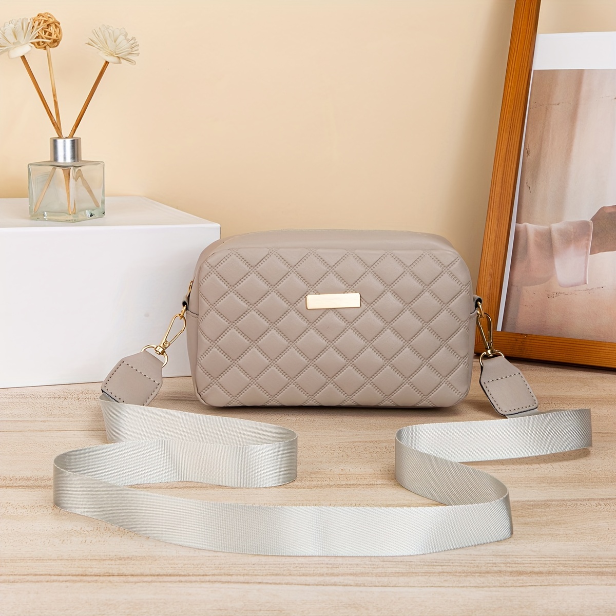 women' 2023 new square embossed small square bag - Temu