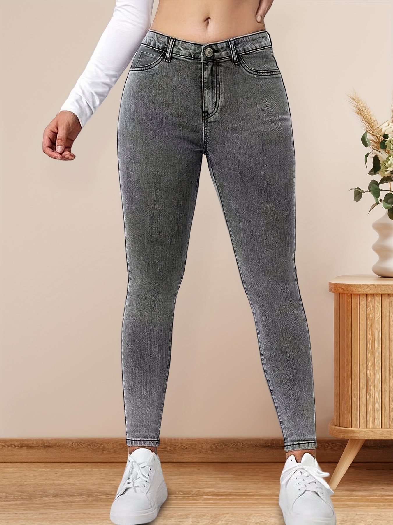 Skinny Fit Stretch Jean in Blacktop Wash