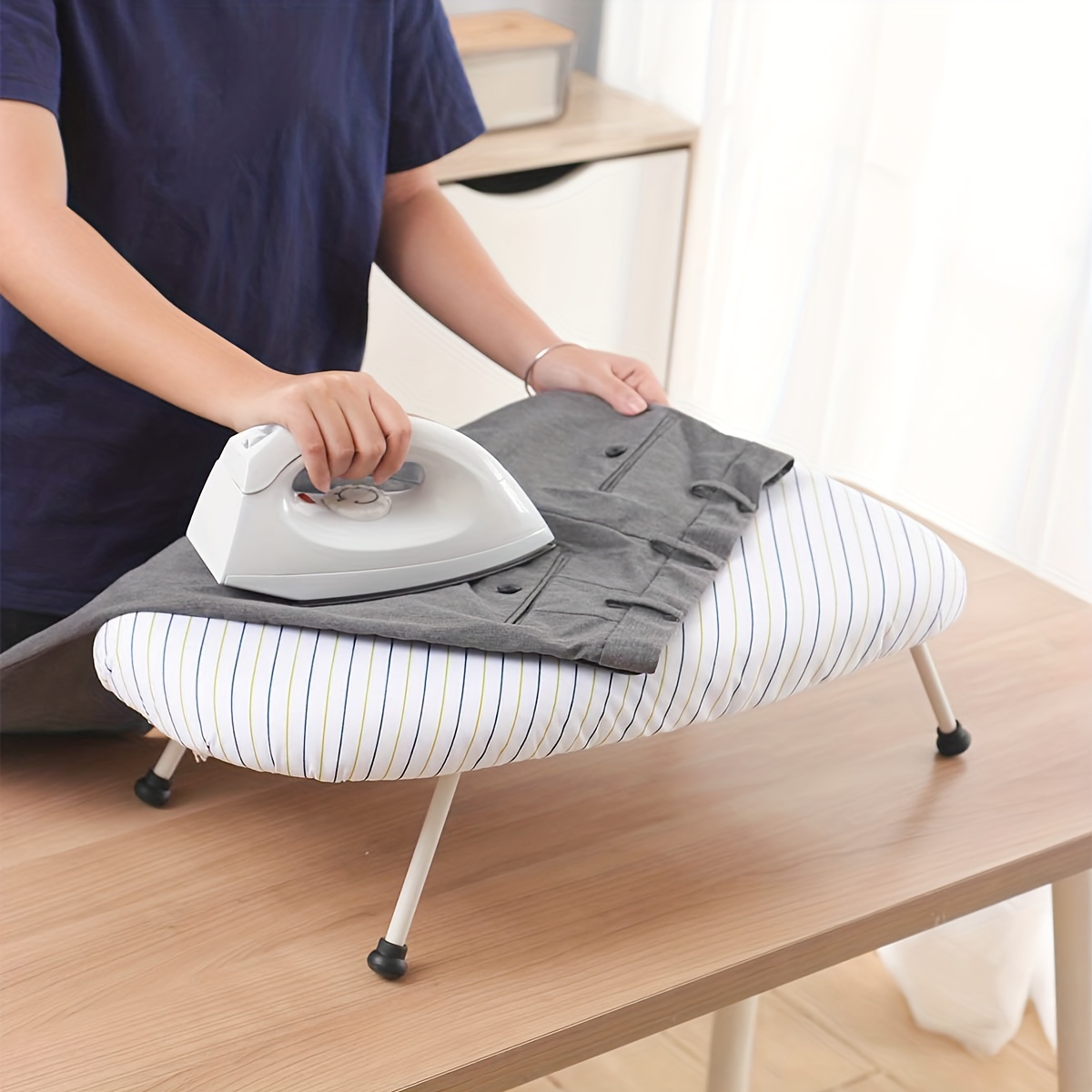 NUOLUX 1pc Mini Ironing Sleeve Rack Folding Ironing Board Ironing Tool for  Home