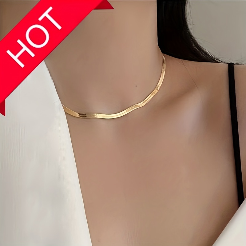  14k Gold Snake Herringbone Chain - Italian Craftsmanship - 4mm  Flat Shiny Gold Necklace - Heavy Fine Jewelry - Thick Chain - Gift for Her  - Mothers Day : Handmade Products