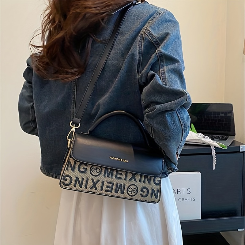 Elegant Zipper Shoulder Bag, Women's Trendy Baguette Bag With Adjustable  Strap - Temu Bahrain