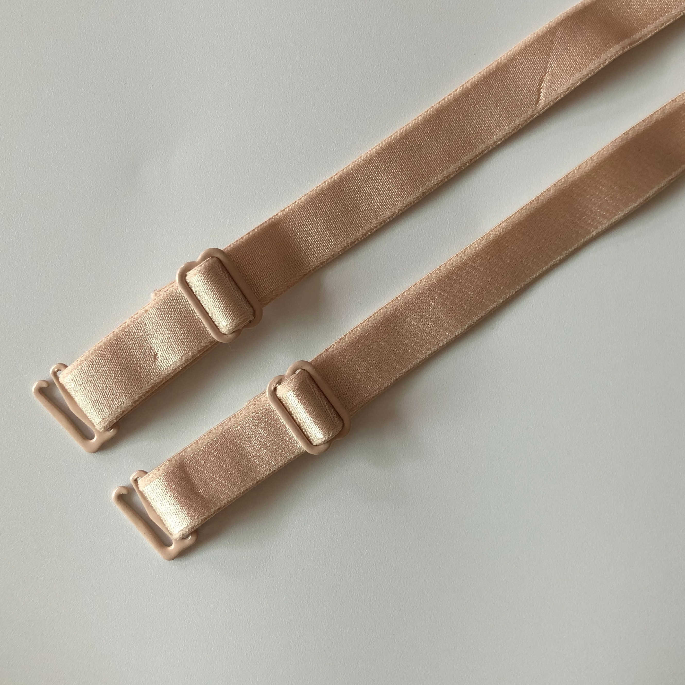 Invisible Elastic Bra Shoulder Straps - Adjustable Underwear Straps