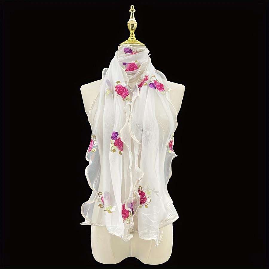 An Elastic Rose Flower Three-dimensional Golden Pleated Edge Scarf, Wood Ear Leaf-shaped Scarf, Feature Scarf, Mother's Day Gift Holiday Companion Gift