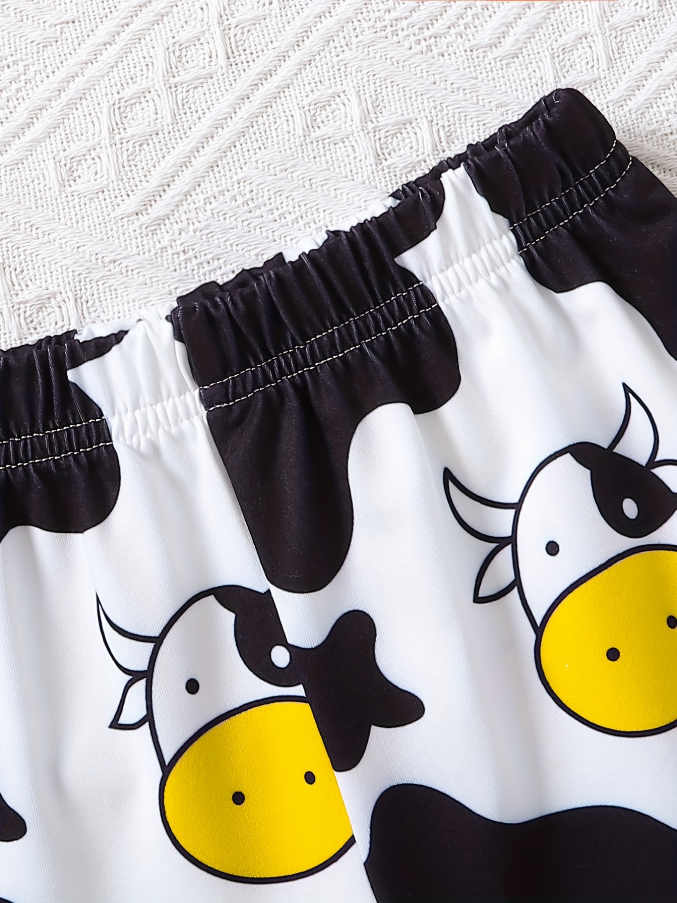 2pcs Girl's Sets Cute Graphic Casual Tee + Cow Print Shorts Suit Kids  Summer Shorts Clothes For Going Out Holiday Vacation