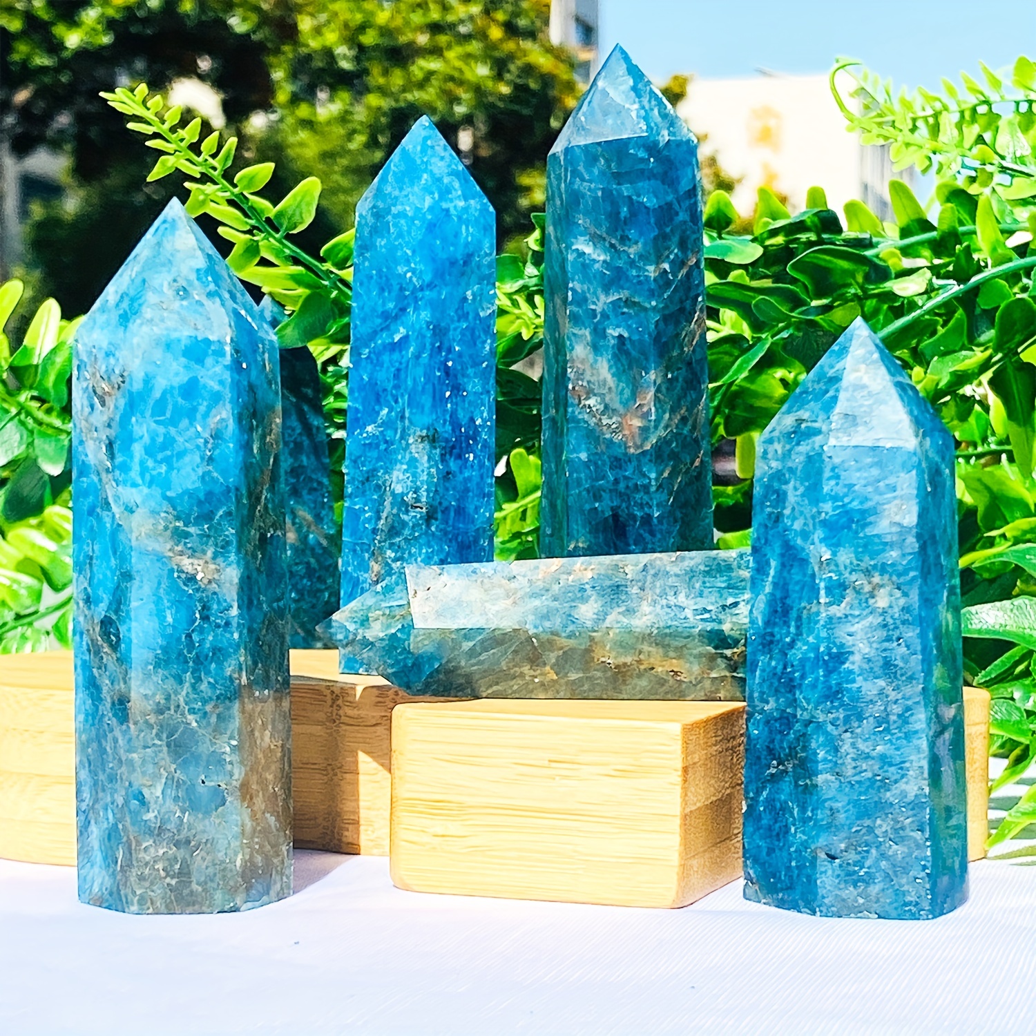 Wooden Gifts Natural Crystal Single Point Healing Crystal Wand 6 Faceted  Reiki Chakra Stones Crystal Healing