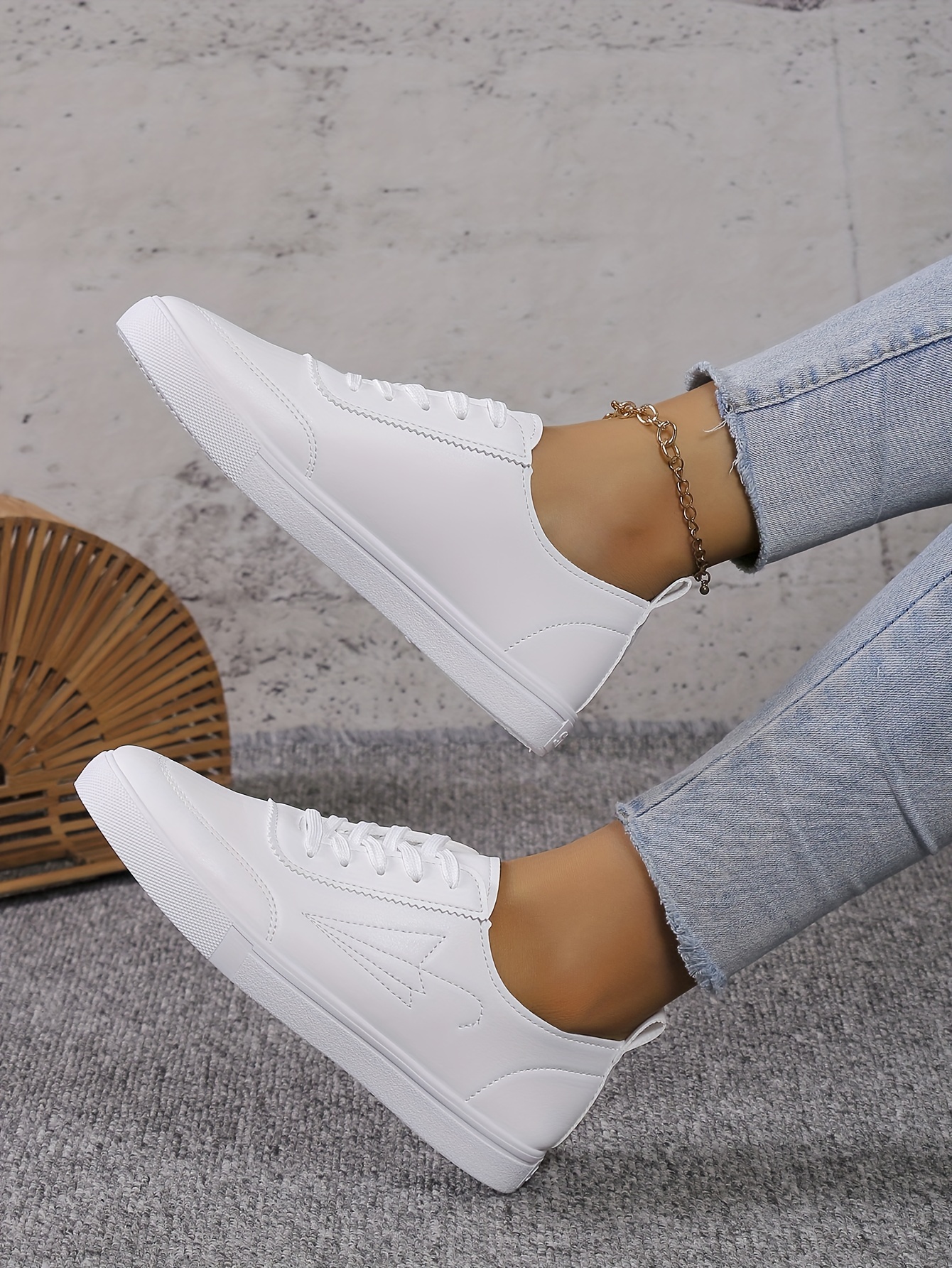 Ladies white flat store trainers