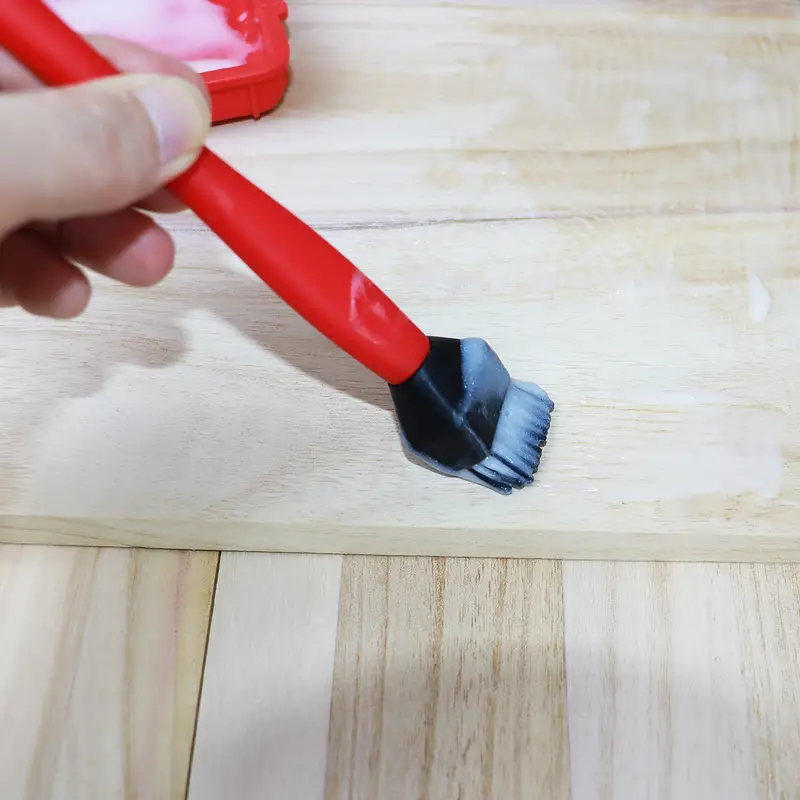 7-inch Long Silicone Glue Brush, Ideal For Woodworking Handicrafts And  Other Wood Glue Applications. The Silicone Brush Can Keep The Glue Wet For  A Lo