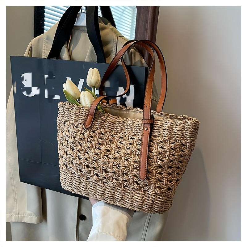 Large Capacity Straw Shoulder Bag for Travel and Beach