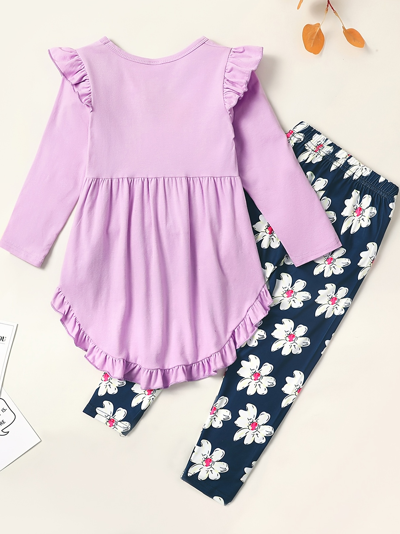 2pcs Kid Girl Bowknot Design Long-sleeve Tee and Floral Print Leggings Set