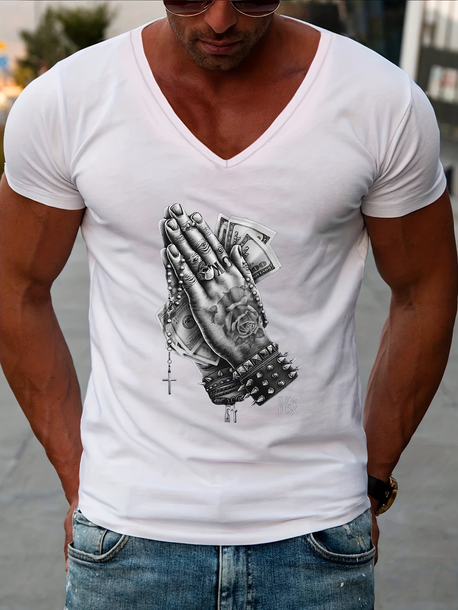 Praying Gesture With Money Pattern Print Mens Comfy V Neck T Shirt