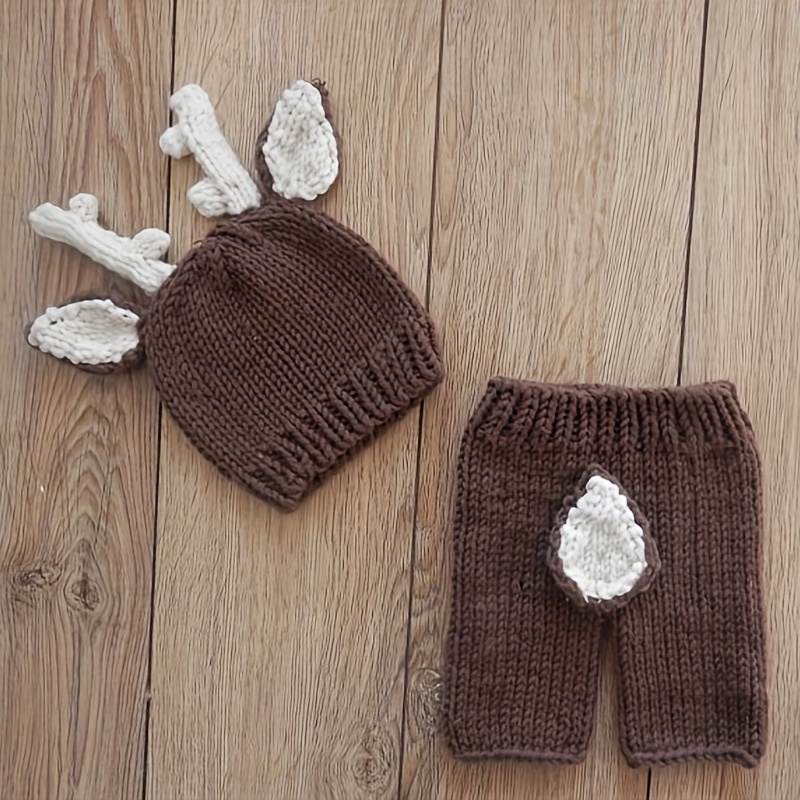 Newborn crochet deer hot sale outfit pattern free