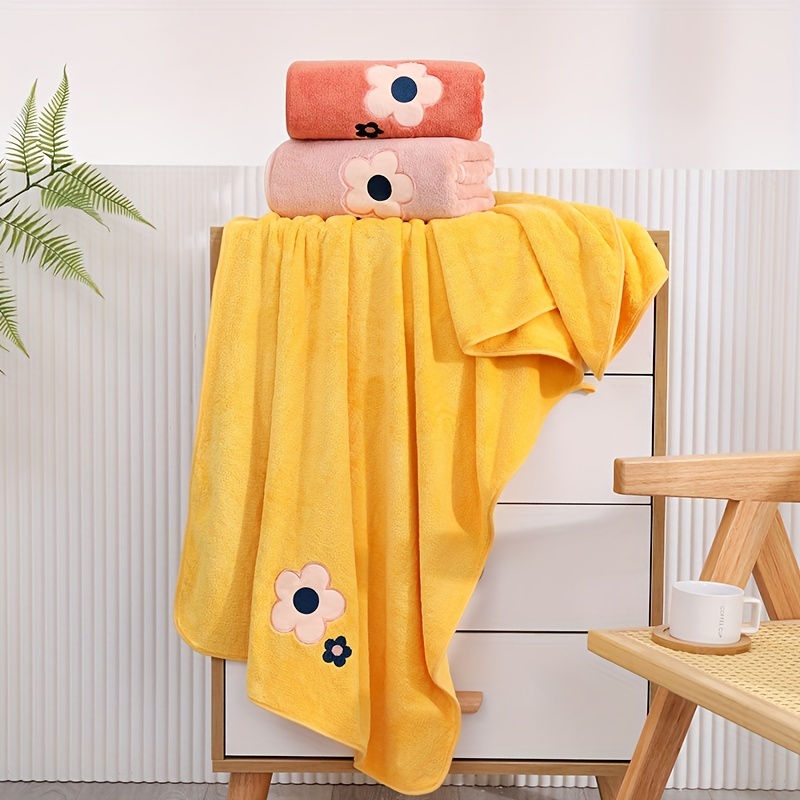 Soft Flower Pattern Bath Towel - Quick Dry & Absorbent - 55x12