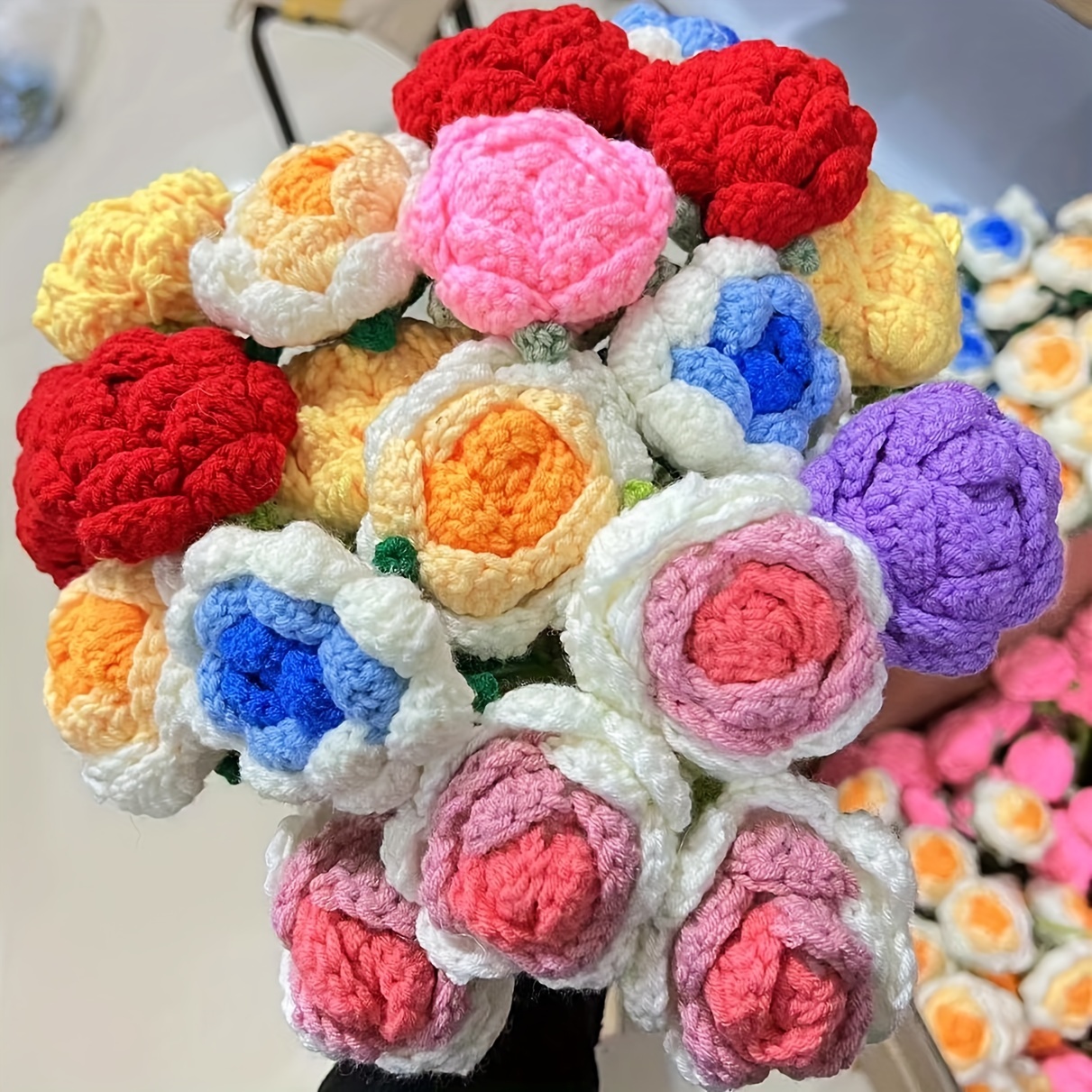 Hand-woven Flower Rose Crochet Bouquet Wedding Decoration Knitting Gifts