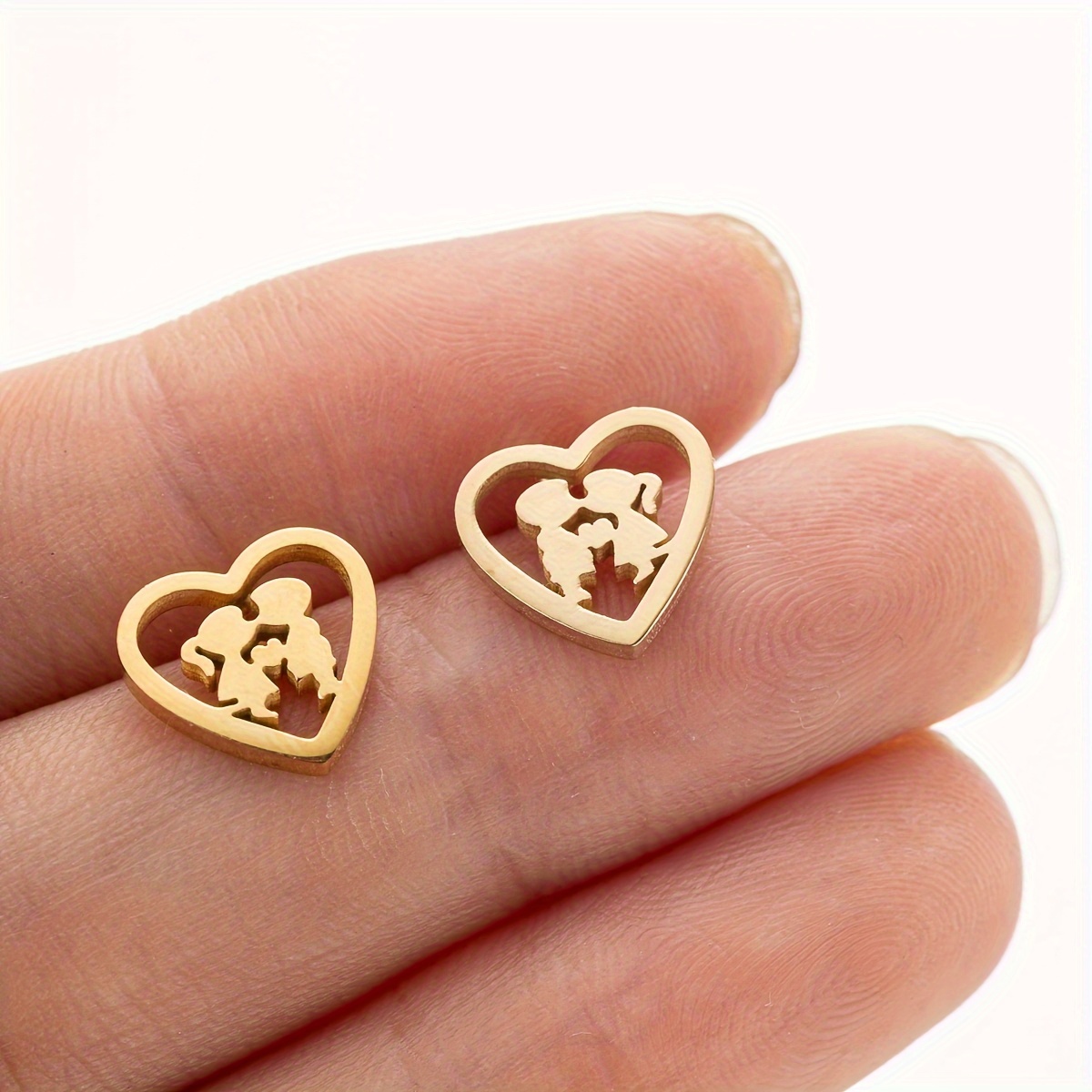 1pair 2024 New Fashion Valentine's Day Heart Shaped Earrings